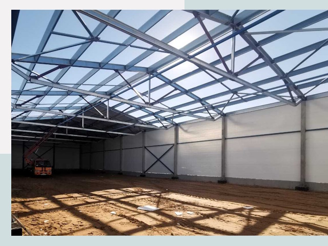 Строительство сенохранилищ в Сосновом Боре