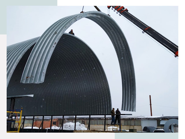 Полукруглые ангары в Сосновом Боре